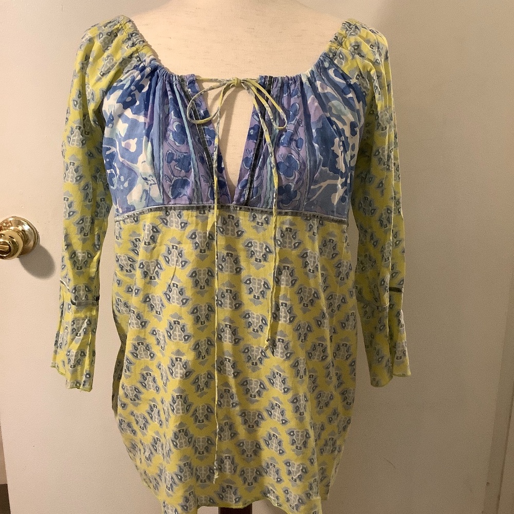 PUTUMAYO Size Small Blouse